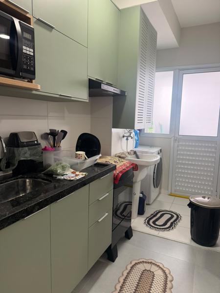 Cozinha e área de serviço
