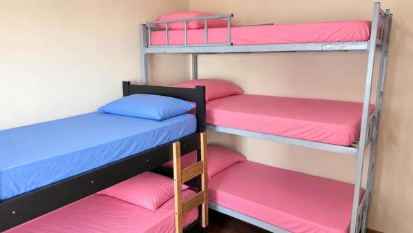 Quarto com beliches