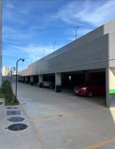Estacionamento coberto